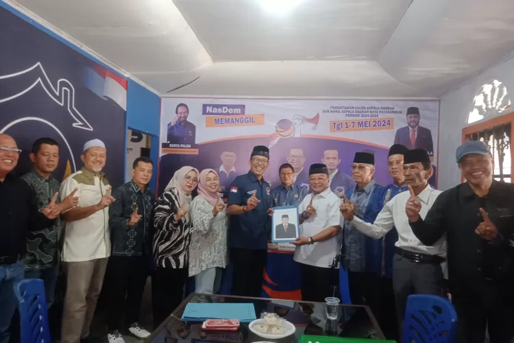 Disambut Anggota Dewan Terpilih, Tokoh Koto Nan Ompek Antar Haji Almaisyar Daftar ke Partai Nasdem (IST)