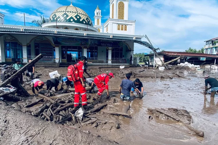Sumatera Barat terjadi bencana banjir lahar dingin