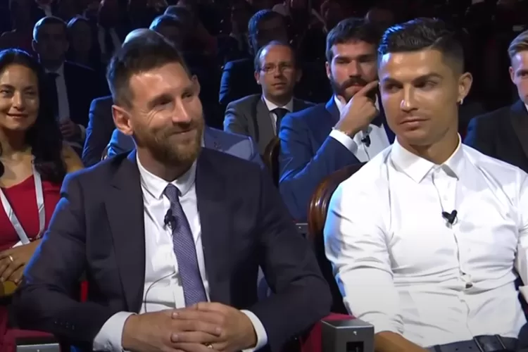2 bintang sepakbola dunia yaitu Lionel Messi dan Cristiano Ronaldo (TNT Sports)