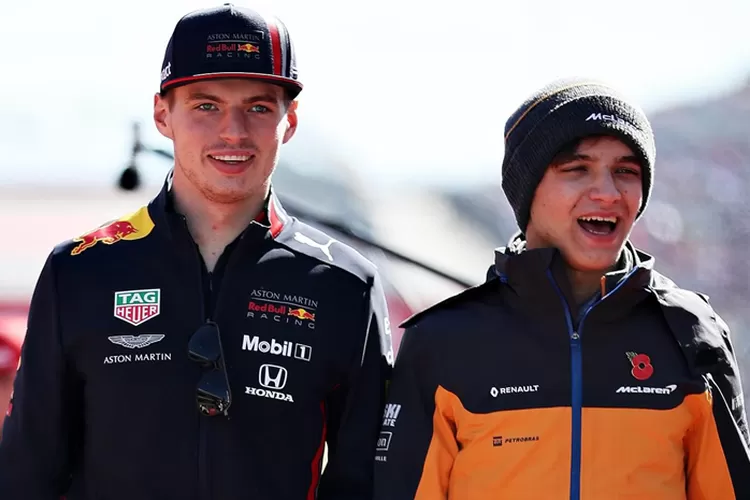 Max Verstappen dan Lando Norris yang bersaing ketat di F1 musim 2024 (Oracle Red Bull Racing)