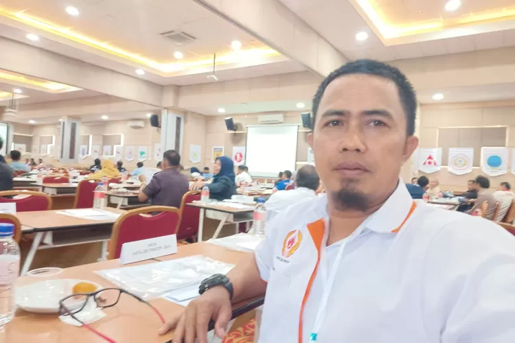 Perjuangkan Nasib Atlet Daerah untuk PON Aceh dan Medan 2024, KONI Pesisir Selatan Ikuti Rakor Provinsi (IST)