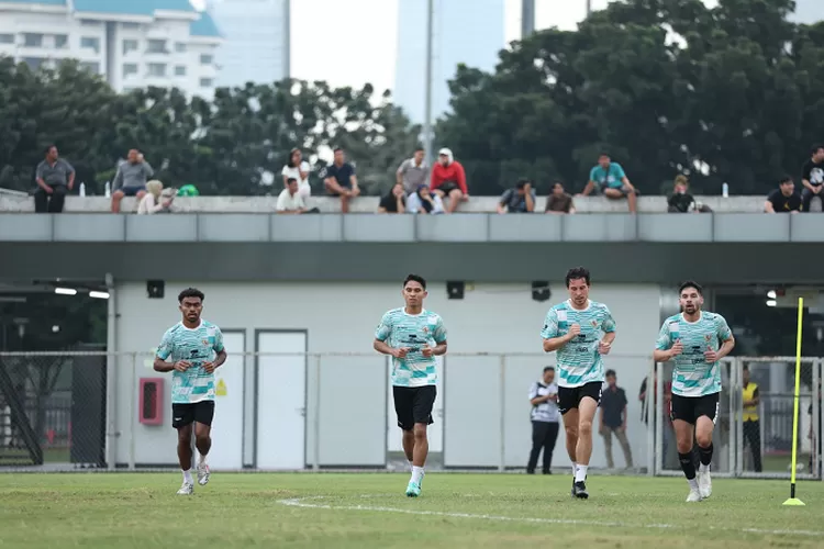 Skuad Timnas Indonesia asuhan coach Shin Tae-yong sedang menjalani latihan perdana persiapan Kualifikasi Piala Dunia 2026. (pssi.org)