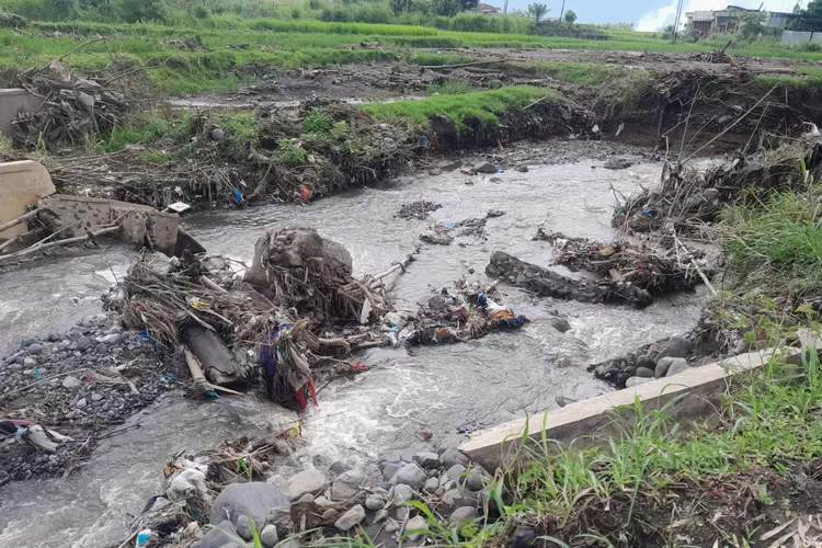Trauma Banjir Bandang, Warga Cangkiang Agam Desak Normalisasi Segera Batang Aia Katiak (IST)
