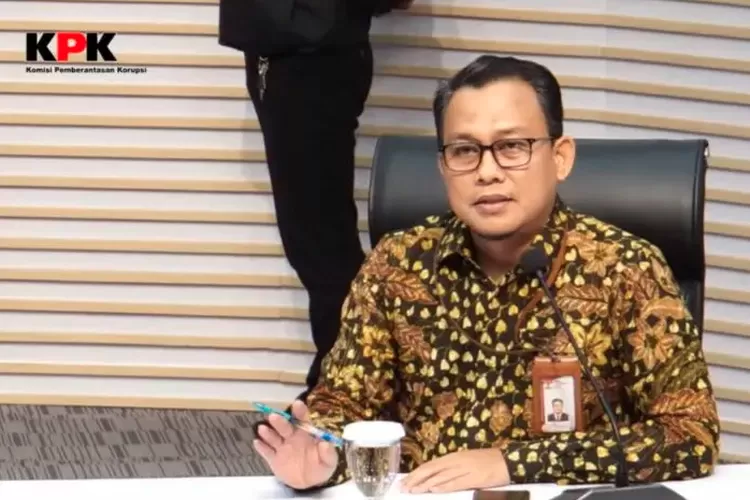 Ali Fikri Kepala Bagian Pemberitaan KPK di Gedung Merah Putih KPK, Jakarta Selatan.