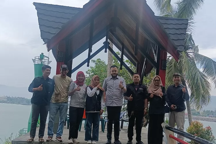Fadly Amran Siap Beri Dukungan Penuh Konservasi Primata dan Ekoturisme di Gunung Padang