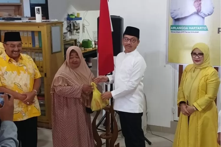 Idul Adha Berbagi, Partai Golkar Sumatera Barat Sembelih 10 Ekor Sapi dan 1 Kambing 