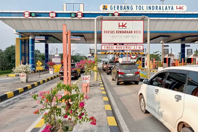 Jalan Tol Trans Sumatera (JTTS) dilintasi lebih dari 400 ribu kendaraan dalam 5 hari saat saat periode cuti bersama Hari Raya Iduladha tahun 2024. (Dok: Hutama Karya)