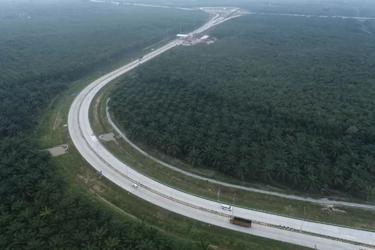 Spektakuler Sumatera Utara! Konstruksi Jalan Tol Sepanjang 57 KM Bisa Tuntas Menyeluruh Tahun 2024: Target Penyelesaian Dijamin Langsung Bos HK&nbsp; (hutamakarya.com)