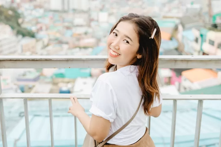 Kiky Saputri bocorkan harga outfit yang dipakainya (Foto: Gorajuara/ Twitter/ @kikysaputrii )