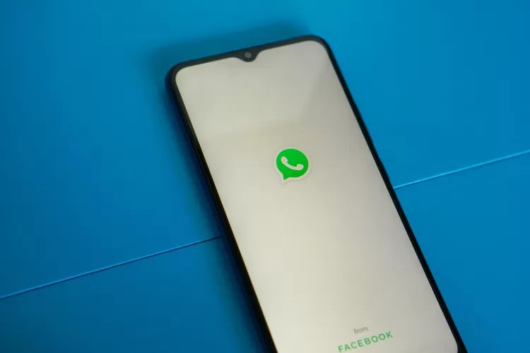 Hore, pengguna WhatsApp kini bisa edit pesan yang typo secara langsung (Foto: Gorajuara/ Unsplash/ Mourizal Zativa)