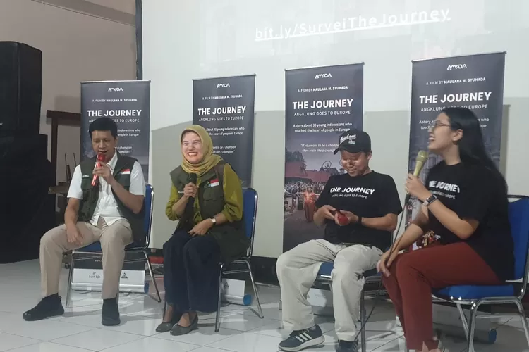 Kisah Anak-Anak Bandung Keliling Eropa Perkenalkan Angklung (GoraJuara.com/dok aksi)