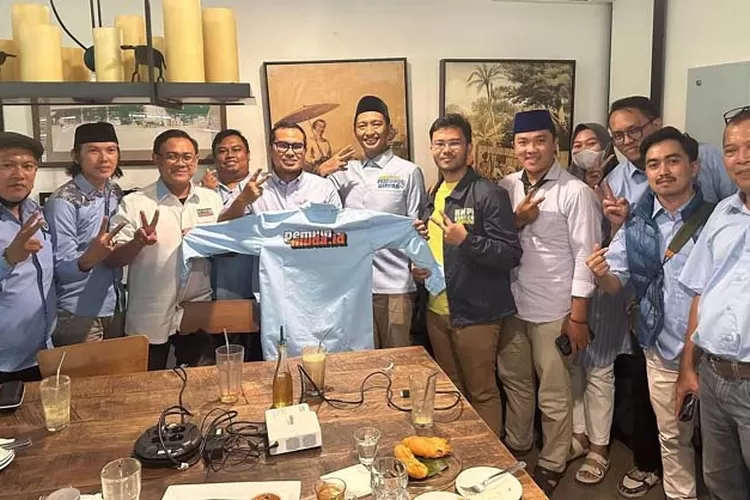 TKN Fanta Prabowo-Gibran melakukan konsolidasi dengan Tim Kampanye Daerah (TKD) Provinsi Banten, optimis menang satu putaran.  (Gorajuara/ TKN)