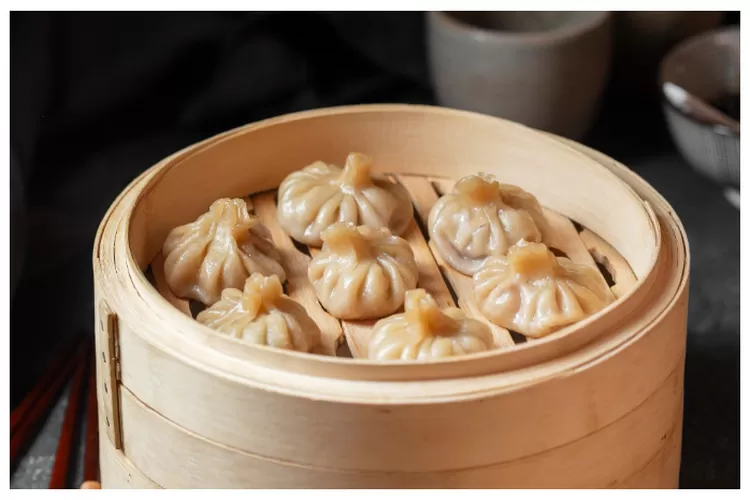 Hidangan dumpling daging harus ada saat Hari Imlek (Foto: Gorajuara/ Freepik/ freepik)