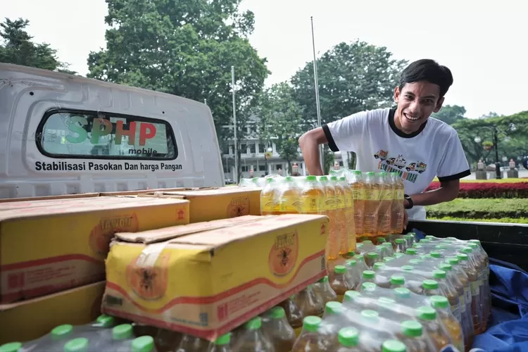 Stabilkan Harga dan Jangkau Potensi Rawan Pangan, Pemkot Bandung Luncurkan GPM On The Road (Diskominfo Kota Bandung)
