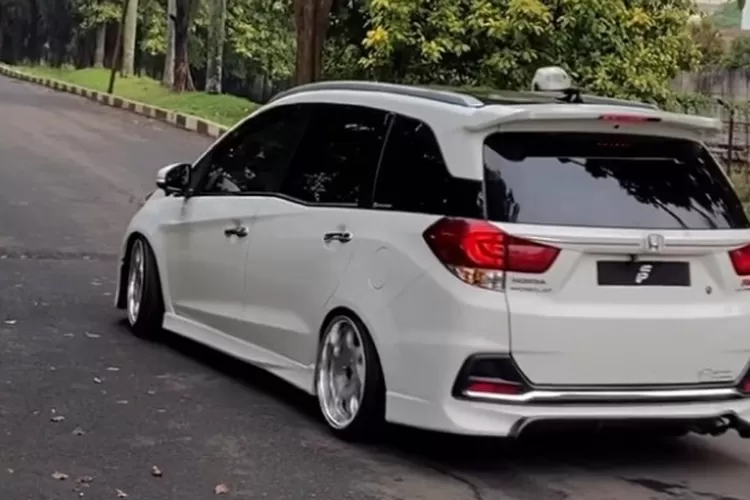Sebagai mobil keluarga yang cocok untuk mudik lebaran, jumlah pembelian Honda Mobilio bekas dipastikan meningkat tahun ini. (Gorajuara/ Instagram/ @rseptian23)