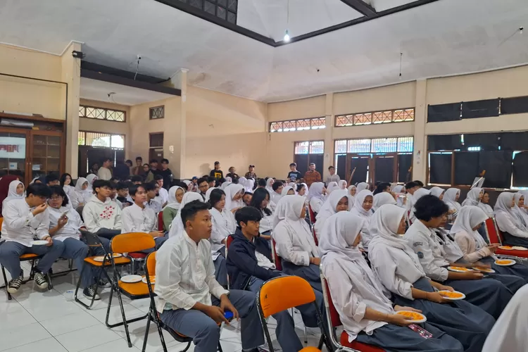 Perengkingan Siswa adalah Malapraktek Pendidikan (GoraJuara.com/dok AKSI)