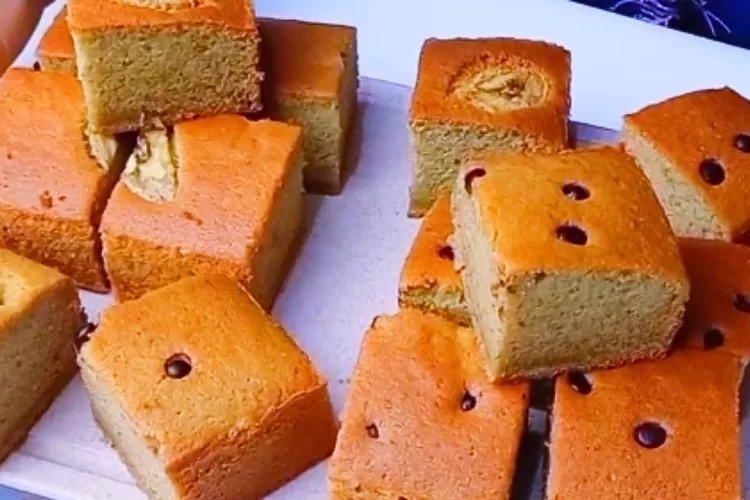 Bolu pisang bisa dibuat dari bahan-bahan yang tak terlalu banyak (Foto: Gorajuara/ Tangkap layar Instagram @menu.berbuka)