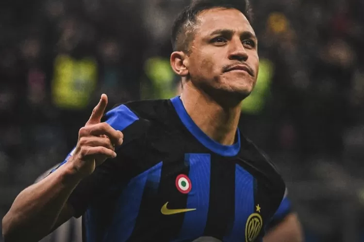 Alexis Sanchez, salah satu pemain yang menyumbangkan gol pada pertandingan Serie A Inter Milan vs Genoa dengan hasil akhir 2-1. (Gorajuara/ Instagram/ @fc_inter_milano.1908)