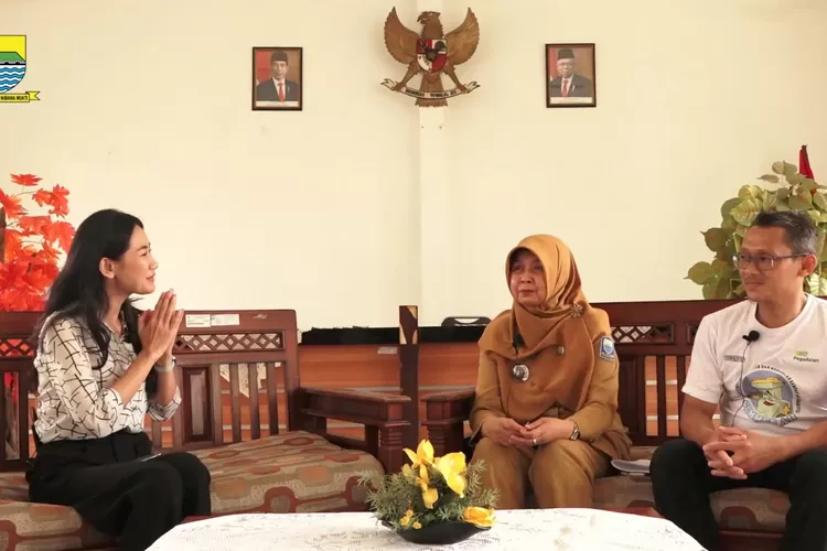 Bertekad Bebas Sampah, Cigending Gunakan Metode Open Windrow Hingga Maggotisasi (Diskominfo Kota Bandung)