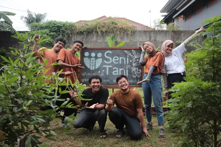 Seni Tani, Bangunkan Lahan Tidur Arcamanik Jadi Urban Farming (Diskominfo Kota Bandung)