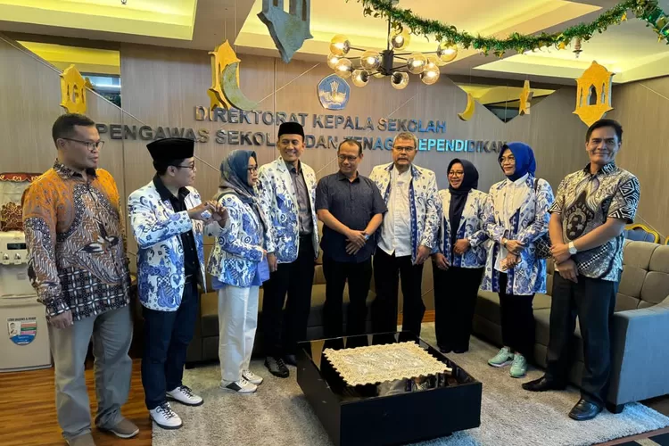 Audiensi Pengurus AKSI dengan Direktur KSPS  (GoraJuara.com/dok AKSI)