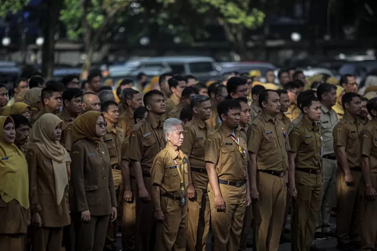 Kolaborasi ASN Kota Bandung dalam menyelesaikan tantangan kota. Sinergi dan kerja bersama menuju solusi yang lebih baik (Humas Bandung / Gorajuara.com)