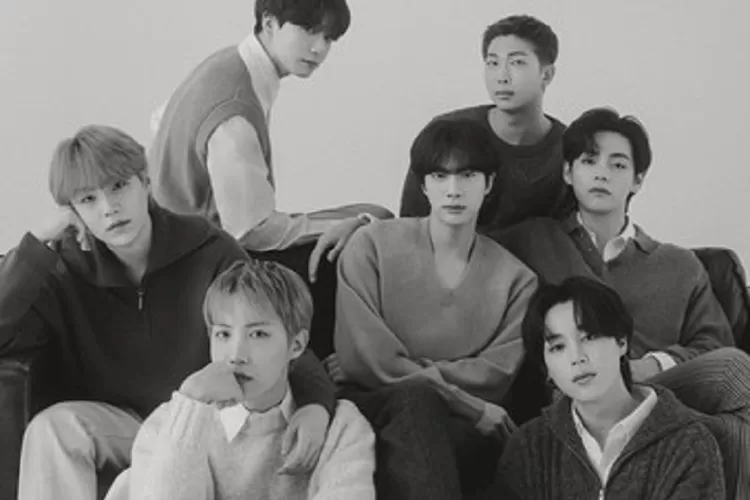 BTS 'Monochrome' Pop-Up Store: Pengalaman Belanja Unik di Jakarta yang Tak Boleh Dilewatkan! (Net / GoraJuara.com)