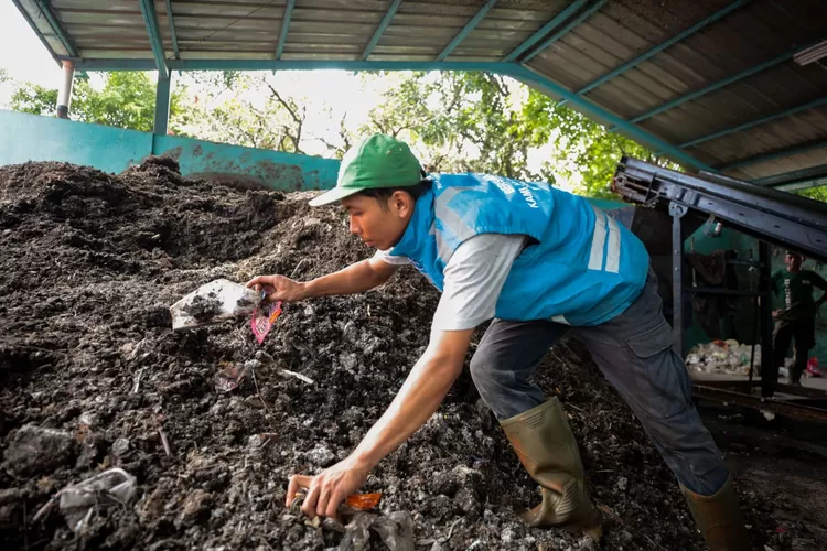 keajaiban pengelolaan sampah di TPST Babakan Siliwangi Bandung. Wisata edukasi untuk lingkungan yang lebih bersih dan berkelanjutan (Humas Bandung / Gorajuara.com)
