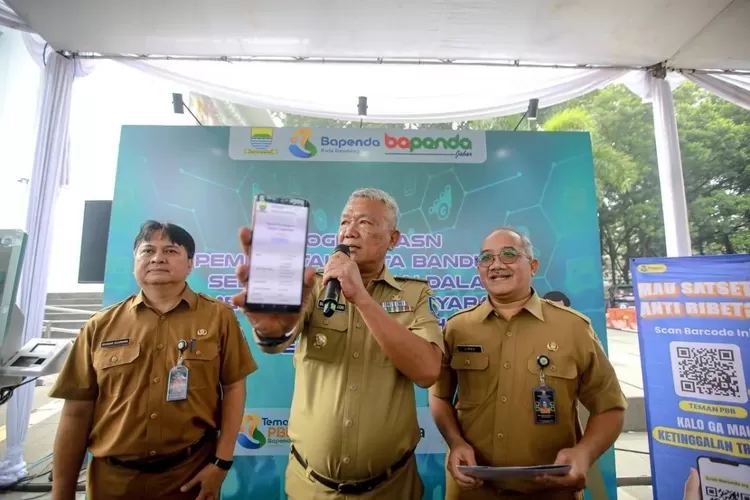 Pemkot Bandung Luncurkan Aplikasi Teman PBB, Mudahkan Warga Bayar Pajak (Humas Bandung / GoraJuara.com)