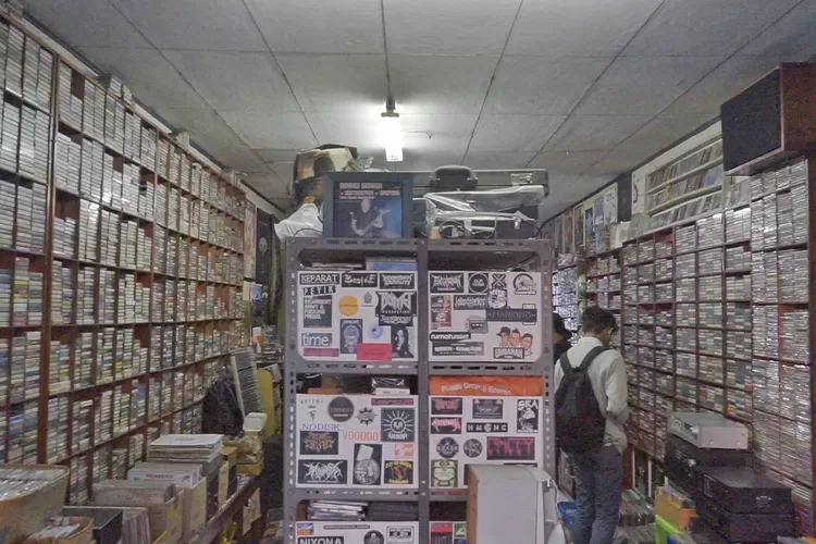 Mau Jajan Rock di Bandung? Yuk Kunjungi DU 68 di Jalan Dipatiukur! (Humas Bandung / GoraJuara.com)