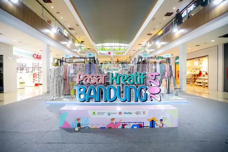 Baru Berjalan di 3 Mal, Omzet Pasar Kreatif Capai Rp5 Miliar&nbsp; (Diskominfo Kota Bandung)
