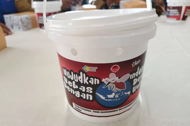 Pemkot Bandung dan Kemenkes rilis nyamuk Aedes Aegypti ber-Wolbachia di 4 kelurahan untuk menurunkan kasus DBD di Ujungberung. (HUmas Bandung / GoraJuara.com)