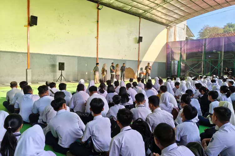 SMAN 9 Bandung Sambut Peserta Didik Baru Dengan Pendidikan Karakter (GoraJuara.com/dok AKSI)