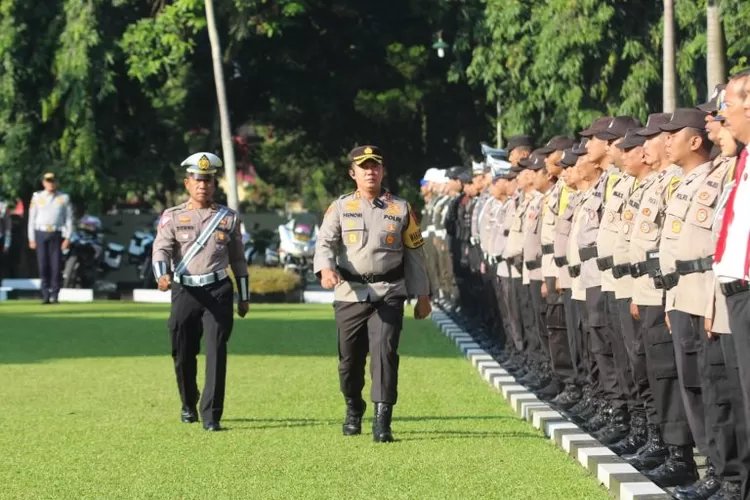 Operasi Patuh Candi 2024 di Polresta Banyumas: Upaya untuk meningkatkan kesadaran dan kepatuhan berlalu lintas demi keamanan dan ketertiban. (HUmas Polri / GoraJuara.com)