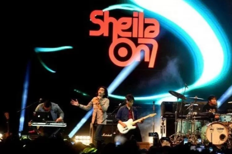 Pj Wali Kota Bandung berharap konser Sheila On 7 di GBLA tetap digelar meski ada penolakan dari pihak Persib Bandung (Instagram @sheilaon7 / GoraJuara.com)