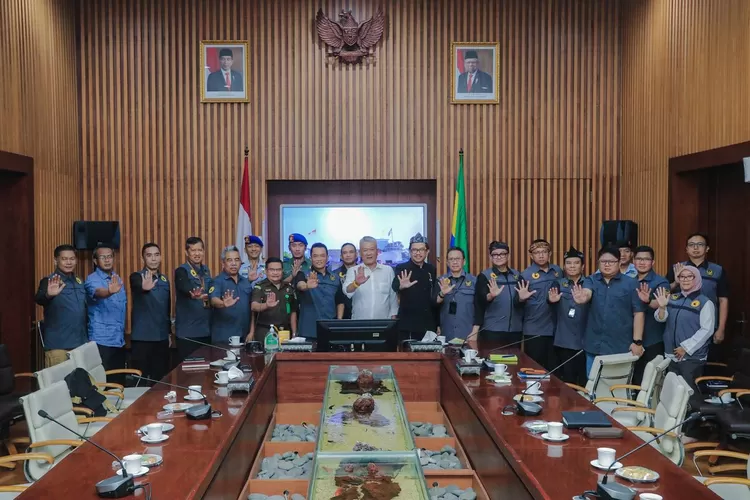 Cegah Pungli, Satgas UPP Saber Pungli Kota Bandung dan Provinsi Jabar Berkolaborasi (Humas Bandung / GoraJuara.com)