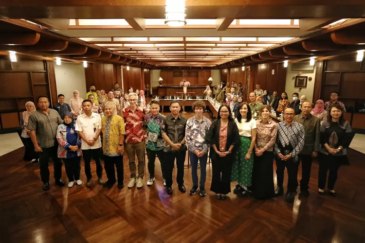 **Pemkot Bandung susun Grand Design Pangan 2030 bareng ahli, jaga ketahanan pangan, dukung SDGs, pastikan harga terjangkau!** (Humas Bandung / GoraJuara.com)