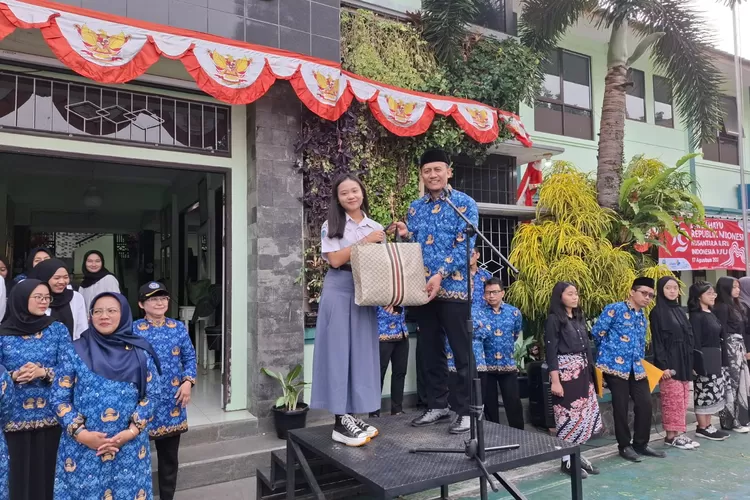 Ni Made Duta Jawa Barat Pertukaran Pelajar Ke Amerika Serikat (GoraJuara.com/dok AKSI)