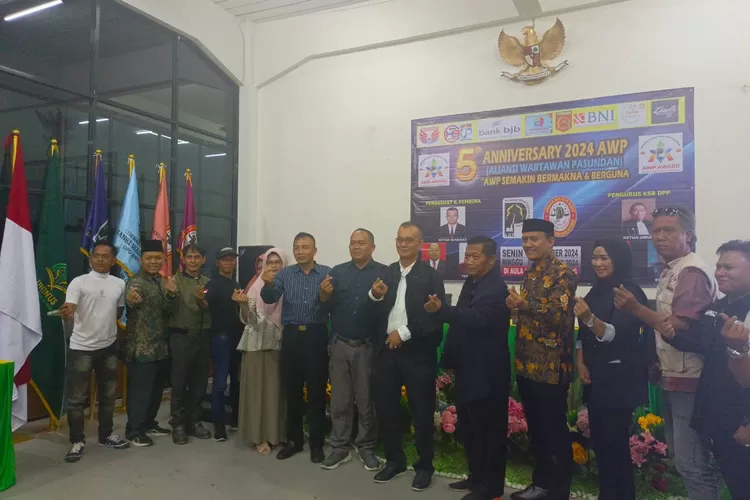 Wartawan Yang Baik Membangun Komunikasi  Dengan Etika Komunikasi (GoraJuara.com/dok AKSI)