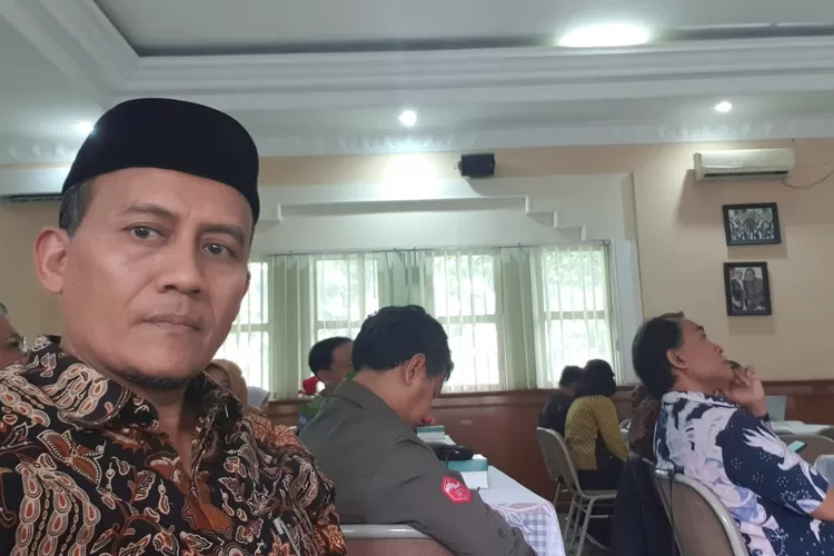 Dr. Toto Suharya, S.Pd., M.Pd. Penulis buku hidup sukses dengan logika tuhan (GoraJuara.com/dok AKSI)