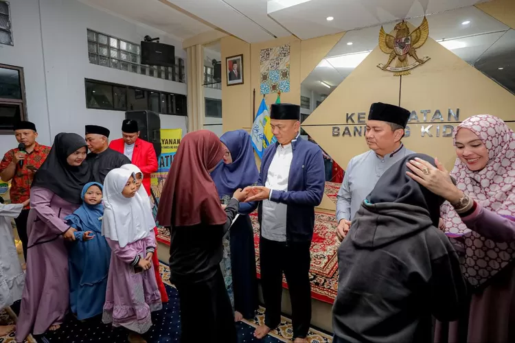 Raih Berkah Menuju Kota Maju Berkelanjutan, Pemkot Bandung Gelar Doa Bersama (Diskominfo Kota Bandung)