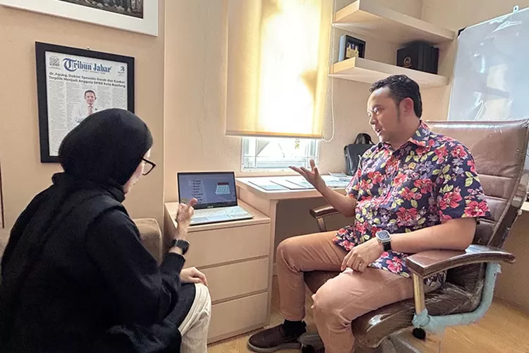 Terima Kunjungan Komunitas Tuli, dr. Agung Usul Pendidikan Bahasa Isyarat Masuk Kurikulum (Dok: Wawan/Humpro DPRD Kota Bandung)