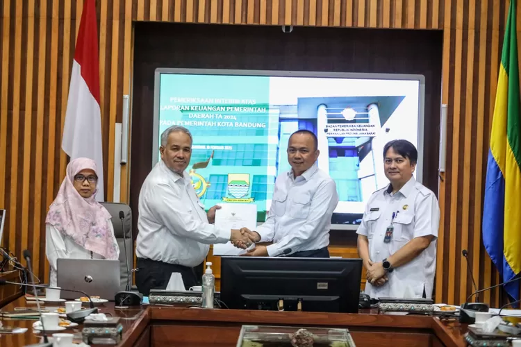 Entry Meeting BPK RI: Pemeriksaan Interim LKPD 2024 Pemkot Bandung Dimulai (Diskominfo Kota Bandung)