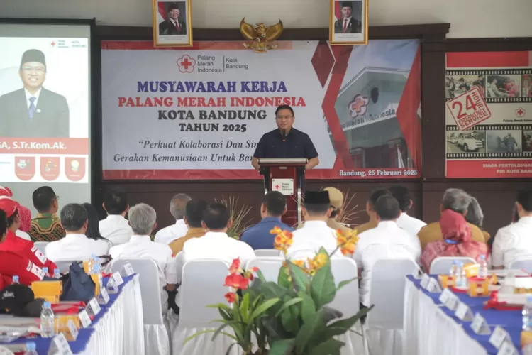 Rendiana Awangga DPRD Jaga Komitmen Dukung Kebutuhan Anggaran PMI Kota Bandung (Dok: Tofan/Humpro DPRD Kota Bandung)