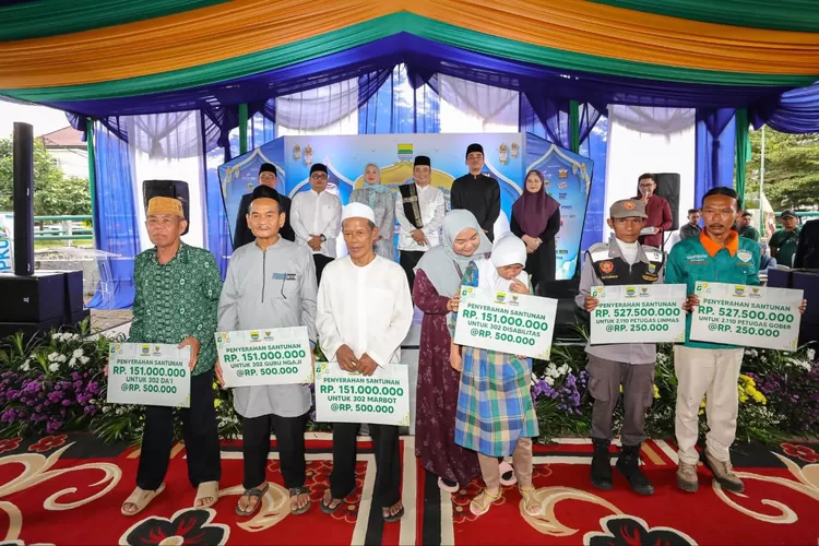 Semarak Ramadan Bandung Utama: Wakil Wali Kota Ajak Masyarakat Berbagi dan Cintai Anak Yatim (Diskominfo Kota Bandung)