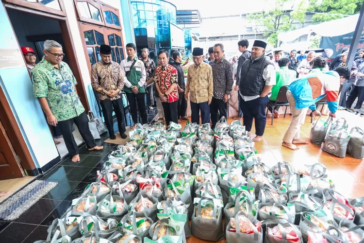 LDII Gelar Pasar Murah Ramadan, Rp50 Ribu Dapat Banyak&nbsp;&nbsp; (Diskominfo Kota Bandung)
