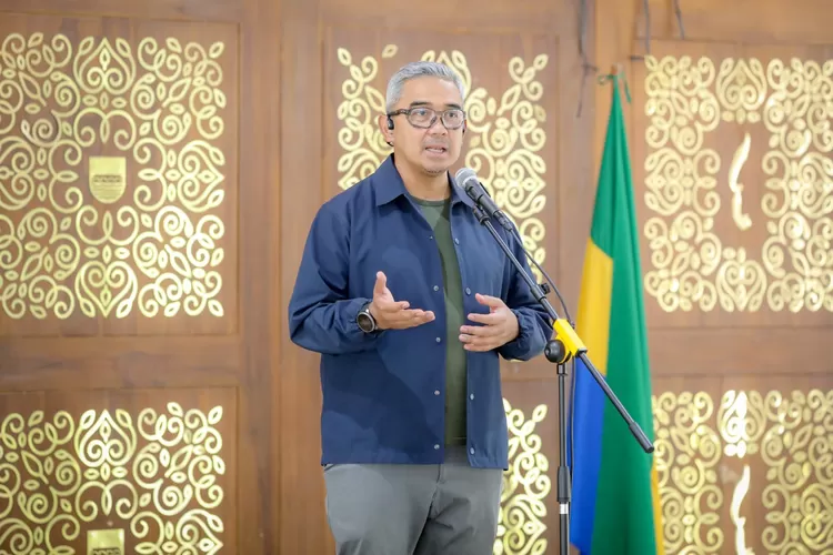 Farhan Bakal Sinergikan Purna Babinsa dengan Linmas (Diskominfo Kota Bandung)