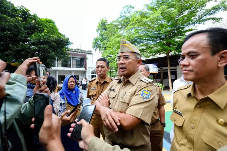 Insiden Sukahaji, Wali Kota Ingatkan Semua Pihak Hormati Proses Hukum dan Jaga Bandung Konduaif (Diskominfo Kota Bandung)