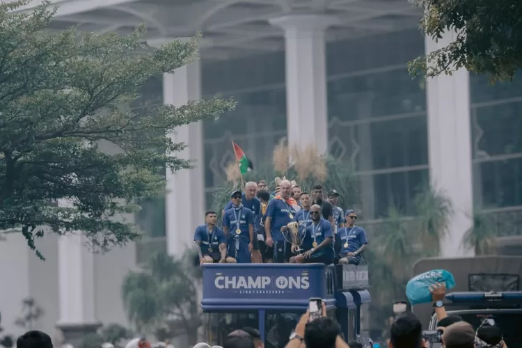 Selebrasi Persib Juara Liga 1 2024/2025, Farhan: Tetap Jaga Suasana Kondusif! (Diskominfo Kota Bandung)