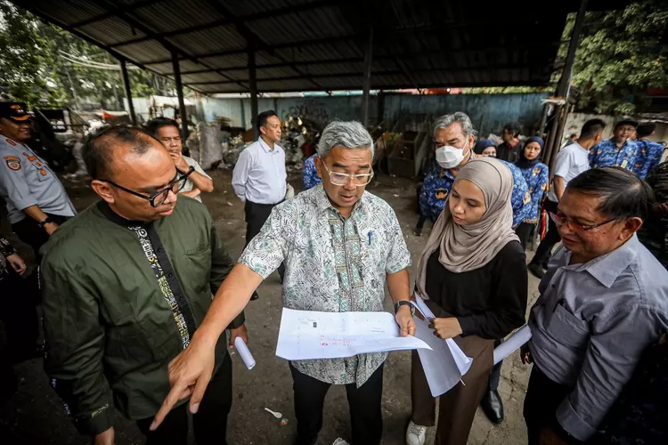 100 Hari Farhan-Erwin: Penanganan Banjir, Pemberantasan Minol hingga Sampah Terus Berproses (Diskominfo Kota Bandung)